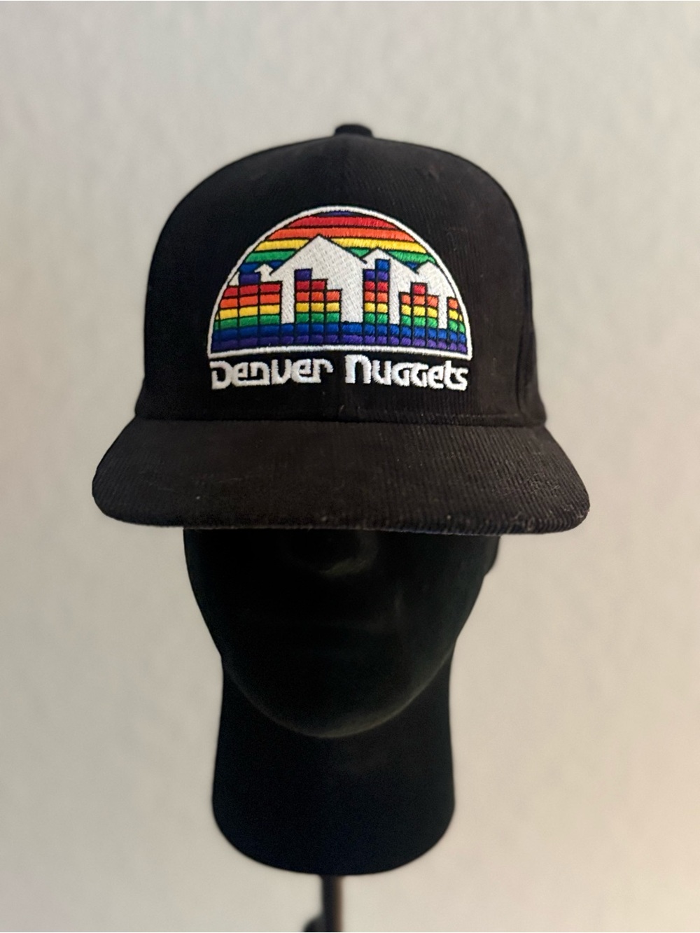 Mitchell & Ness Black Denver Nuggets Snapback with Rainbow Embroidered Logo - Picture 2 of 4